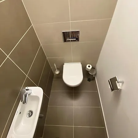 Business Astrum Laus 호텔 4*