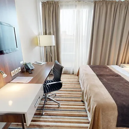 호텔 Business Astrum Laus