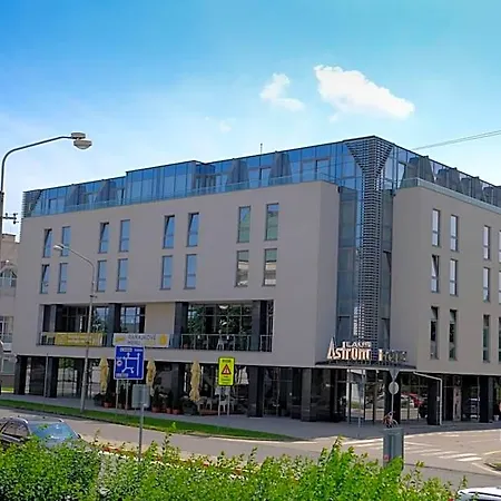 Hotel Business Astrum Laus 4*