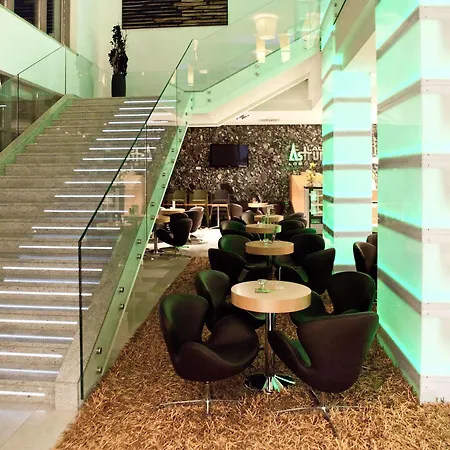 Business Astrum Laus 4*