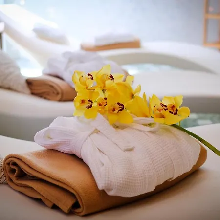 Business Astrum Laus